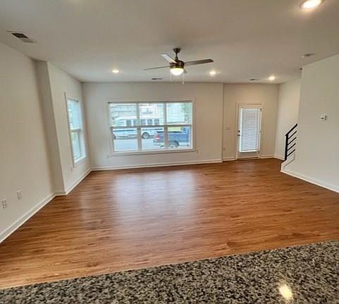 3rd image of 218 W 12th St APT B