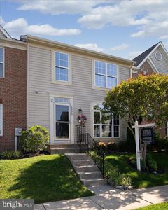 2003 Buell Dr, Frederick, MD, 21702