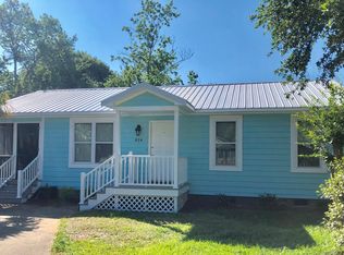 814 Main Sail Ct, Murrells Inlet, SC 29576