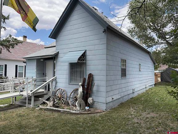 2nd image of 446 Grand Avenue