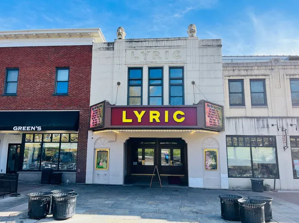 1 Bedroom, 1 Bath Apartment, 115 College Ave, Blacksburg, VA 24060