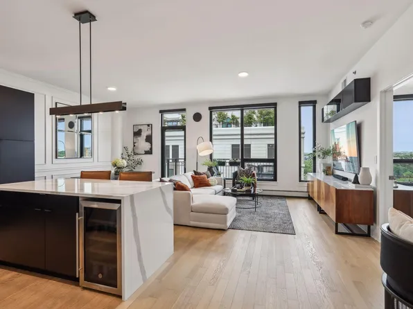 1240 S 2nd St Unit 522, Minneapolis, MN 55415