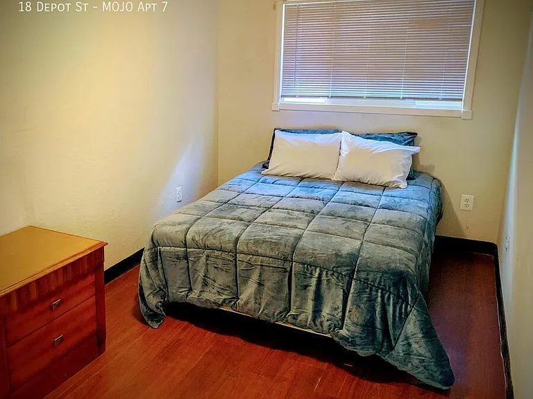18 Depot St #7 — Photo 24