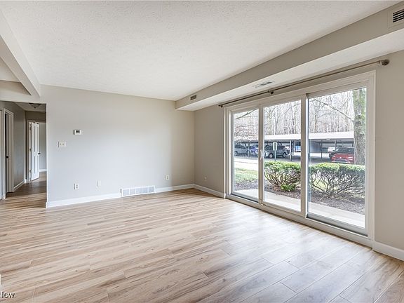 4th image of 16475 Heather Ln #F104