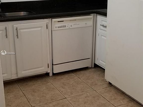 5th image of 11616 Royal Palm Blvd