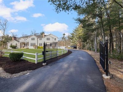 6 Scenic Ridge Ct, Coventry, RI, 02816
