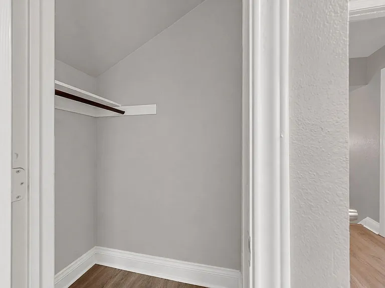 3823 Florinda St — Photo 37