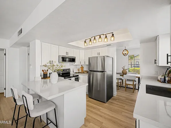 2455 E BROADWAY Road #130, Mesa, AZ 85204