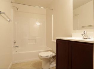 241 Littleton Rd #106, Chelmsford, MA 01824