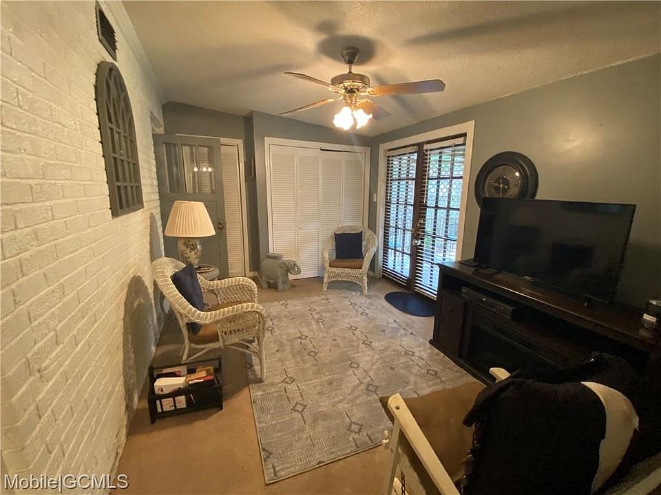 59 Houston St, Mobile, AL 36606 Zillow
