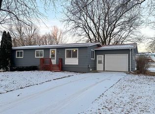 403 S Perth St, Schaller, IA 51053