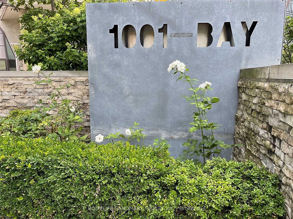 1st image of 1001 Bay St #1106