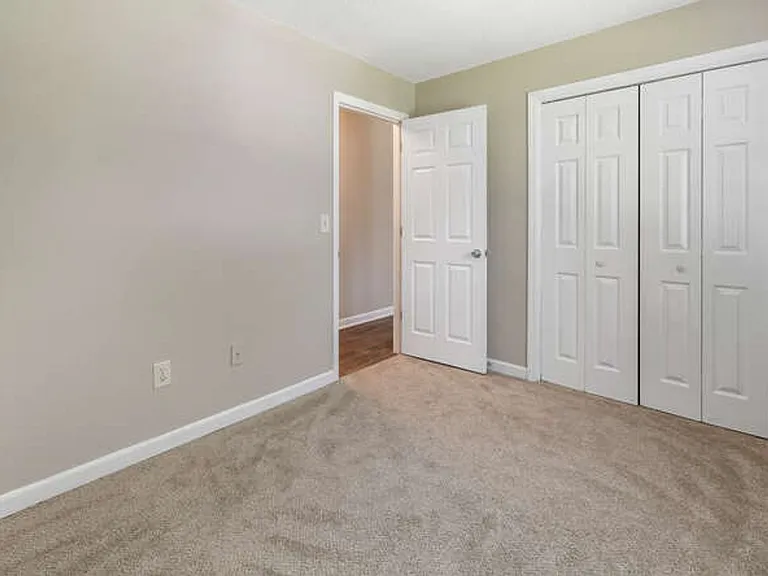 The Meadows Apartments — Photo 10