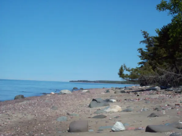 LOT 4 N Lakeshore Dr, Calumet, MI 49913