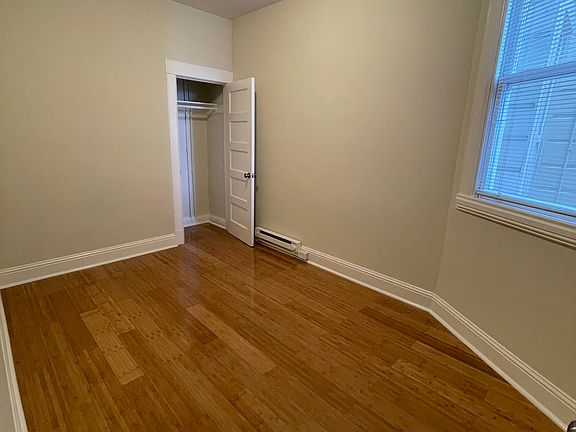3rd image of 45 Pearl St #45