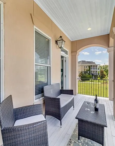 416 Legends Ct — Photo 23