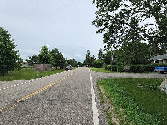 5th image of 27652 County Road 141