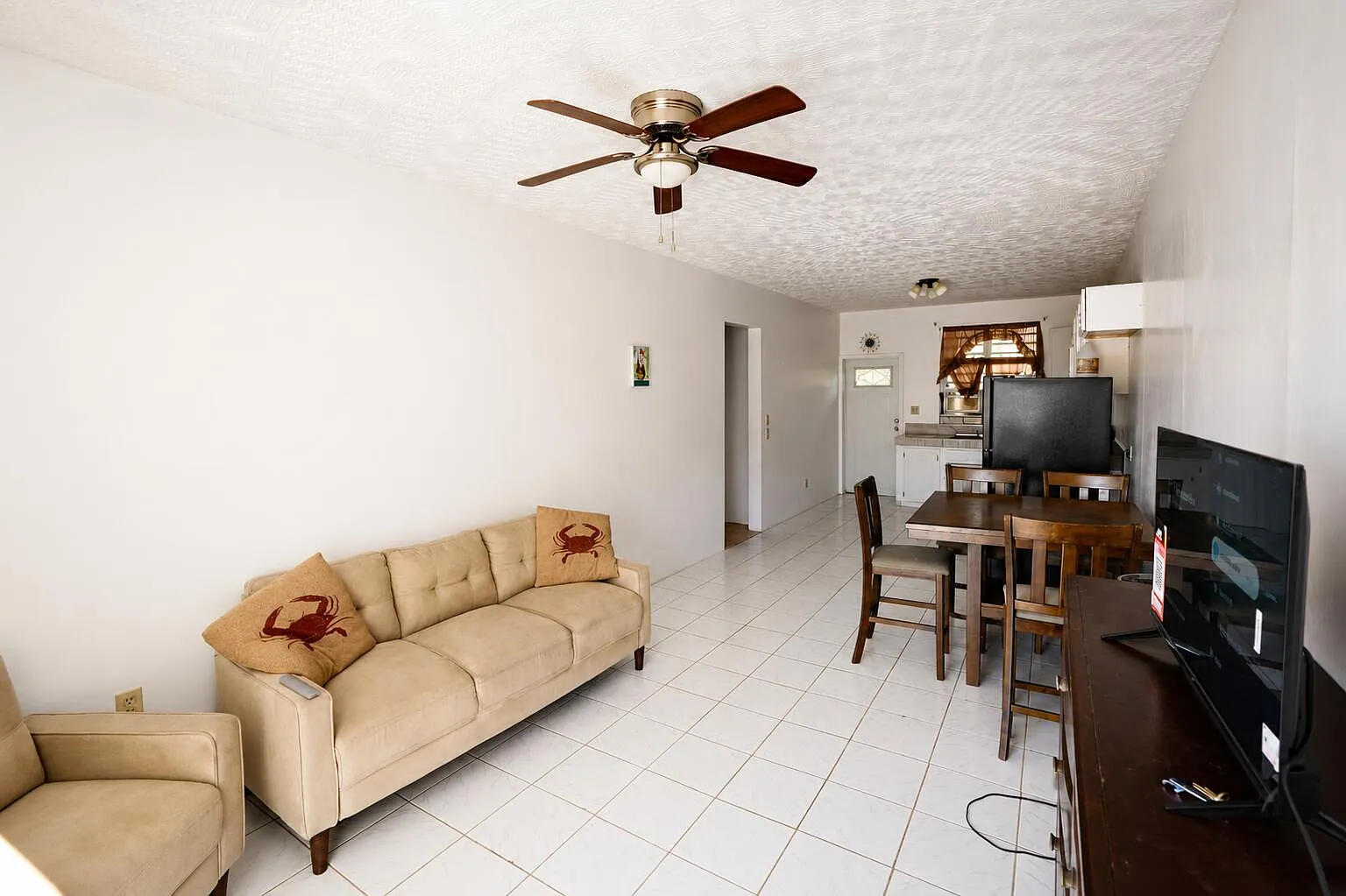 2 bed, $2,000 — Photo 1