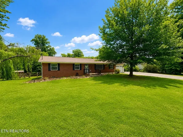 708 Elkmont Rd, Knoxville, TN 37922