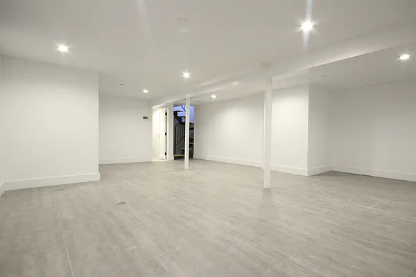 Rented by Rental Solutions Inc | media 21