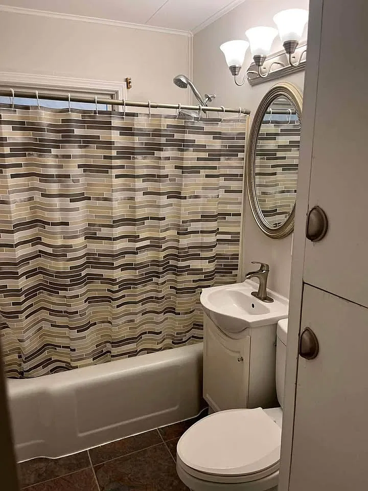 2 bed, 725 sqft, $975 — Photo 4