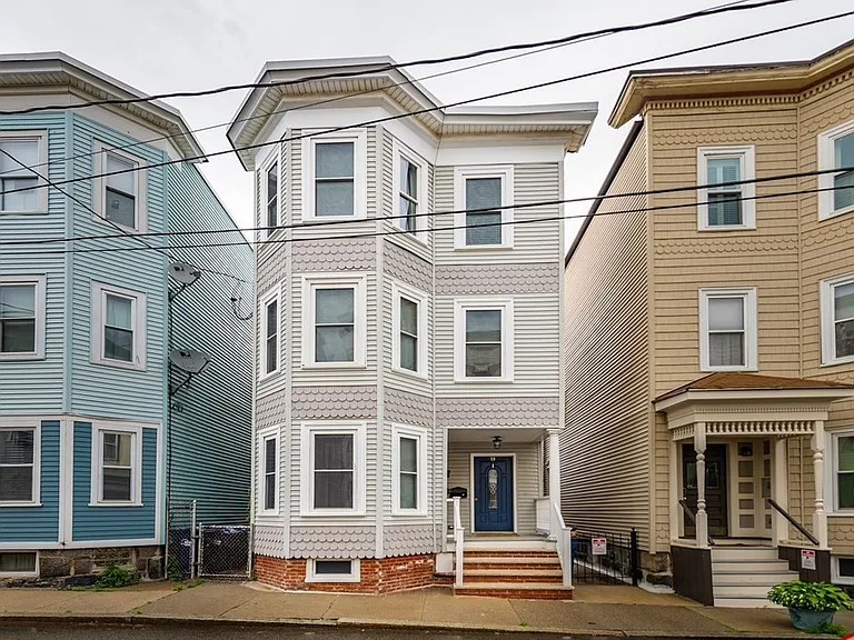 10 Peters St #3 — Photo 11