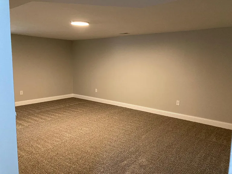 4917 Charlemar Dr — Photo 14