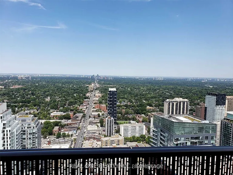 8 Eglinton Ave E #3907 — Photo 13