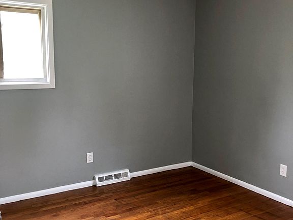 5th image of 8182 Crudele Dr