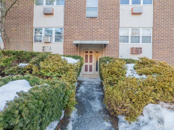 47 Belair Drive #47, New Milford, CT 06776