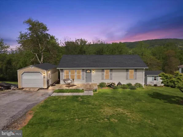 91 Granny Smith Rd, Linden, VA 22642