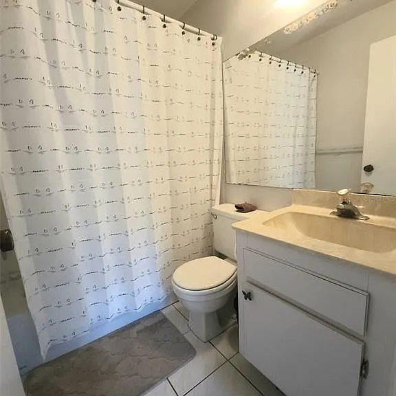 3249 Beneva Rd #204 — Photo 30