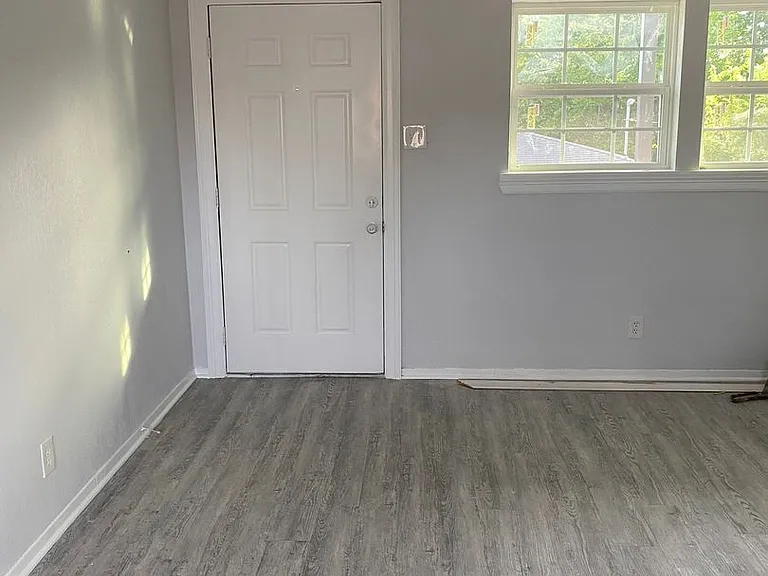 2518 Lidstone St — Photo 5