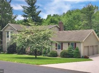 55 Longview Blvd, Gettysburg, PA 17325