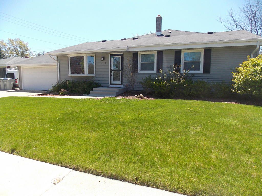 1815 W Grange Ave, Milwaukee, WI 53221 Zillow