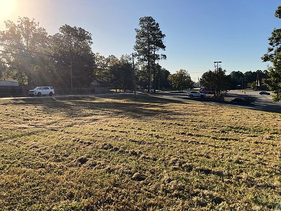 5th image of 6817 Whitesville Rd