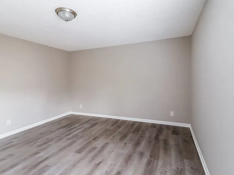5009 Juiata Dr — Photo 12