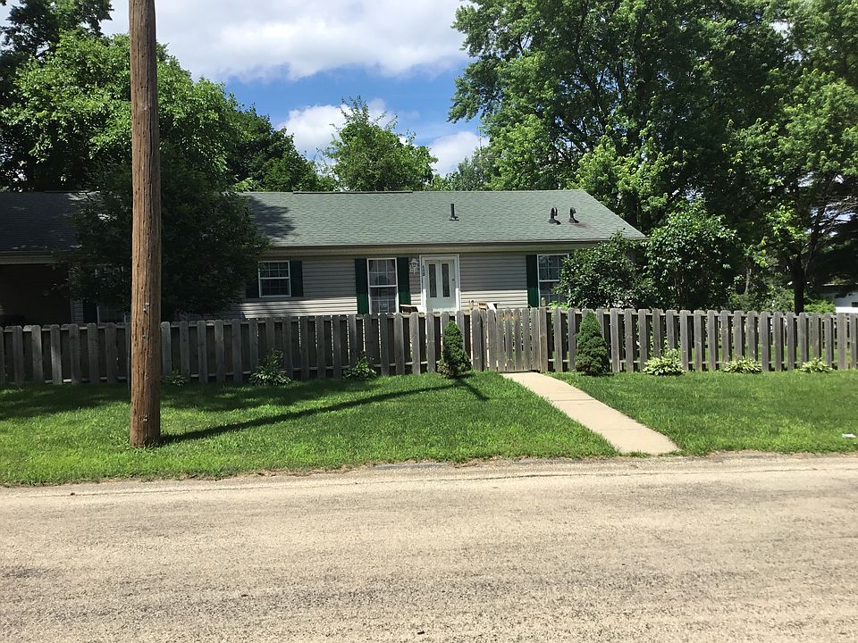 Front facing Webster St