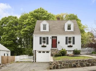 32 Eastman Ave, Swampscott, MA 01907