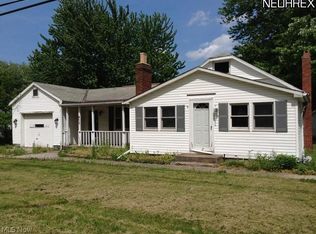 872 Ardoye Dr, Painesville, OH 44077