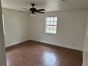 1211 Western Ave — Photo 3
