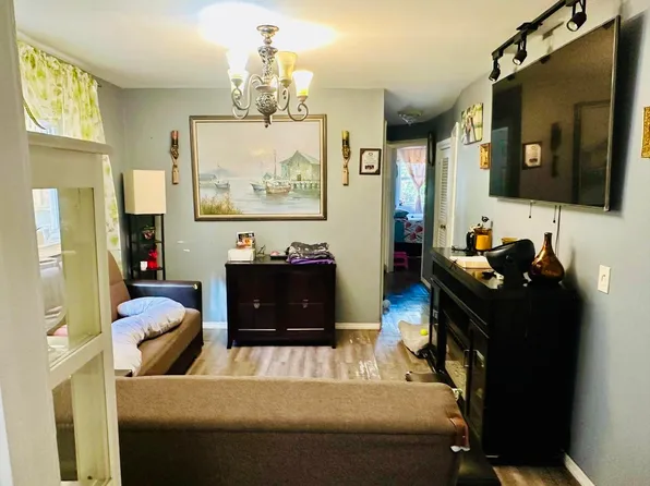 52 Booream Avenue image 7 of 18