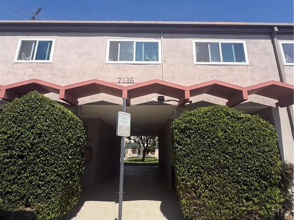7135 Coldwater Canyon Ave APT 14, North Hollywood, CA 91605