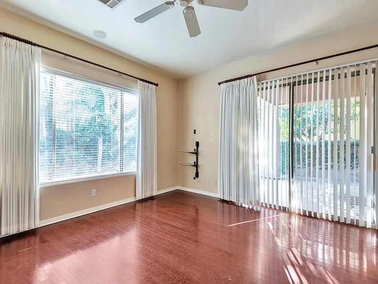 7301 E Woodsage Ln — Photo 6