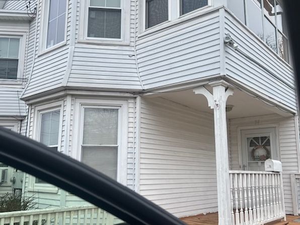 53-55 Laurel St