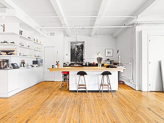 5th image of 130 W 17th St APT 7N