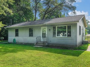 1183 102nd Ave, Plainwell, MI