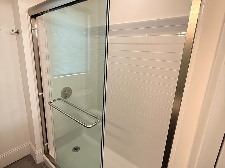 172 Nassau St #202 — Photo 8