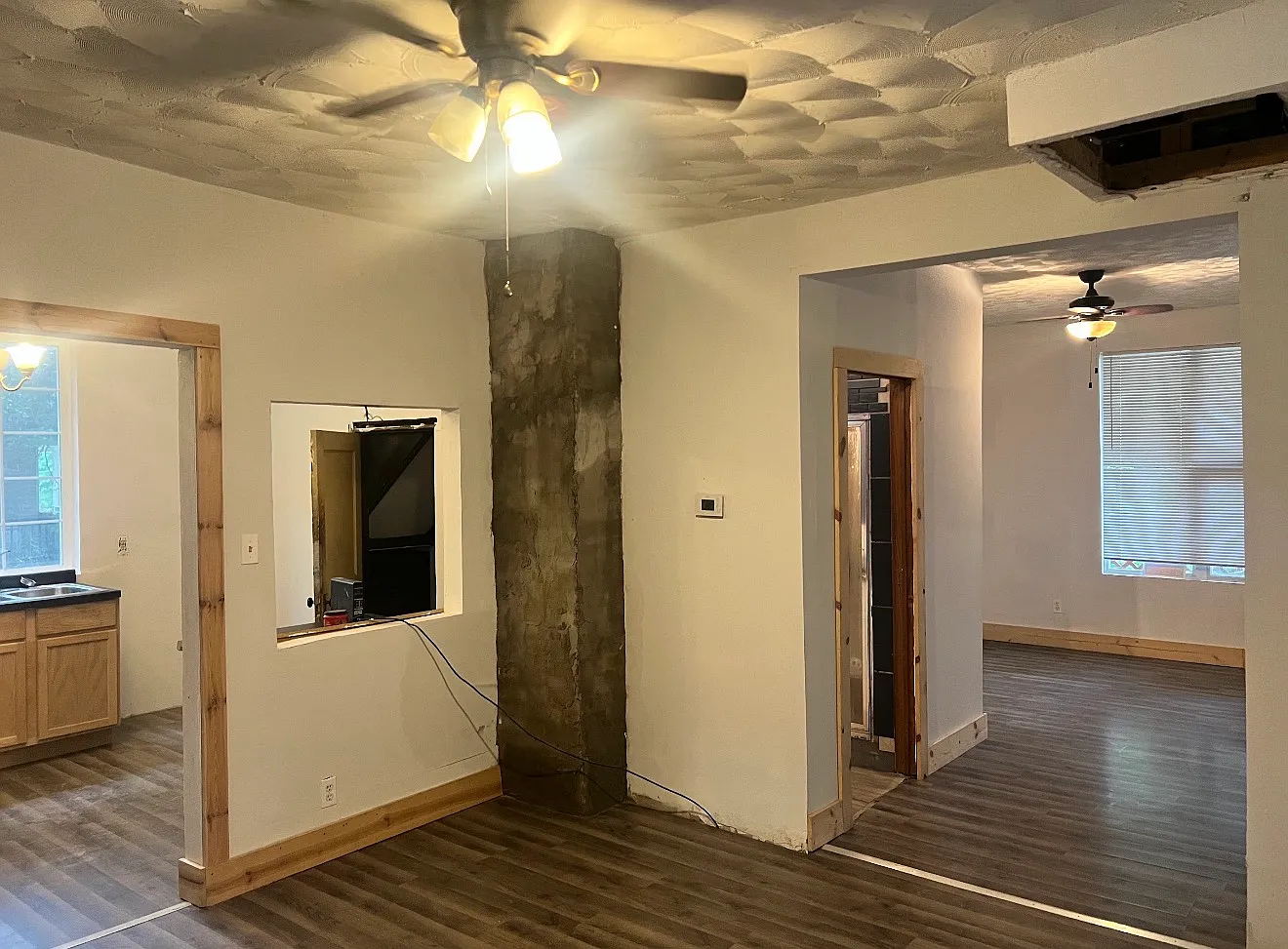 2 bed, 720 sqft, $895 — Photo 3