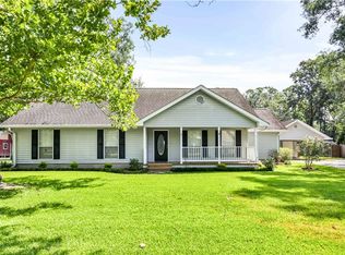 41198 Rolling Hill Dr, Hammond, LA 70403